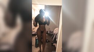 Excellent onlyfans Vivyen Turrini sex broadcast leaks part 3
