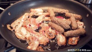 Lana Rhoades onlyfans xxx video pack
